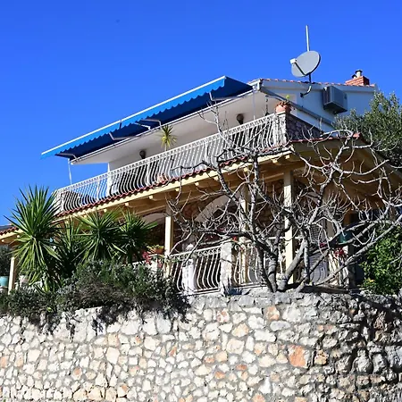 Blue Paradise Apartment *